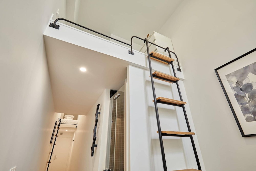 Modern Studio-faubourg Saint-honore