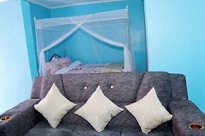 Riverside Homes Airbnb Marigat