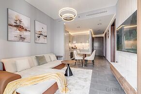 GLOBALSTAY. The Crest Tower C Apartments