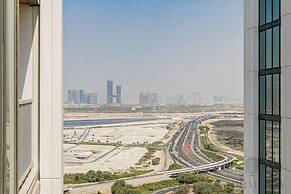 GLOBALSTAY. The Crest Tower C Apartments