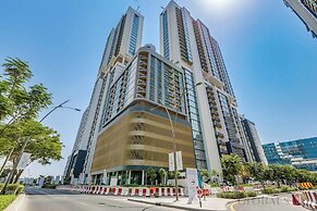 GLOBALSTAY. The Crest Tower C Apartments