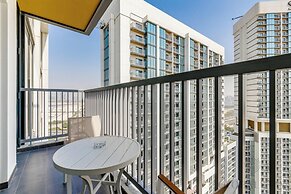 GLOBALSTAY. The Crest Tower C Apartments