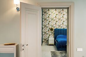 Leon Residence
