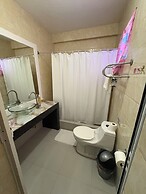 Chinatown hotel
