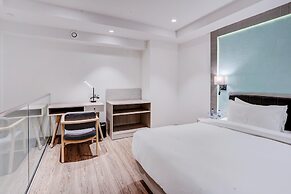 Sunday Hotel & Residences Gurugram