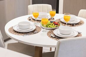 Grande Suites by Hostiva - Sea View