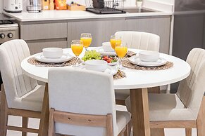 Grande Suites by Hostiva - Sea View
