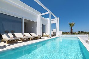Seadream Villa