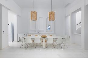 Seadream Villa