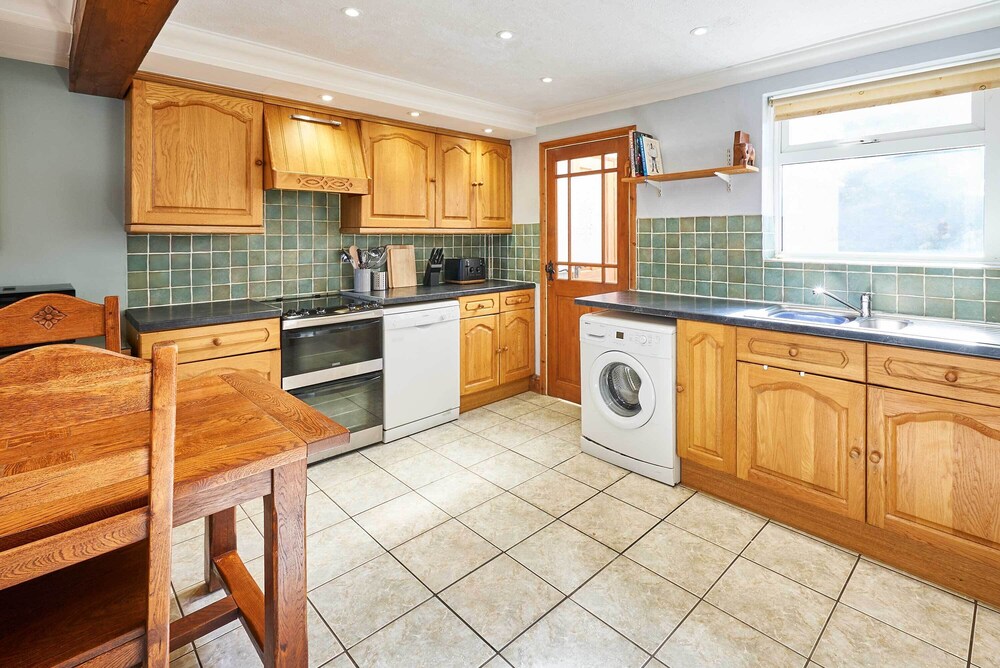 Host Stay Bodiam Close