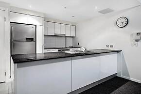 Broadbeach Skyline 3 Bedroom Retreat