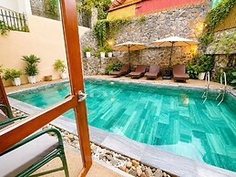 Villa Khili Phousi