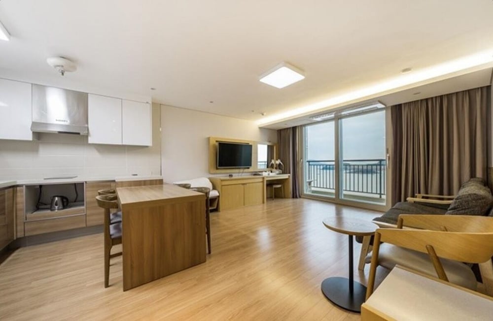 Yeosu-si noblehotel