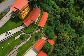 Farm and Forest Resort Shivapuri