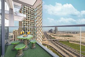 Nobles Suites by Hostiva - City View