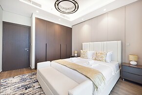 Nobles Suites by Hostiva - City View