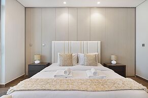 Nobles Suites by Hostiva - City View