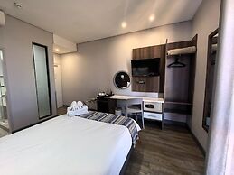 Kathu Hotel