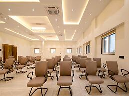 Palette Hotel Pune, Midc Chinchwad