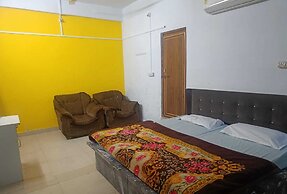 Hotel Trishla Inn Lodging & Boarding
