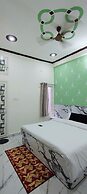 Yash Paying Guest House