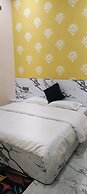 Yash Paying Guest House