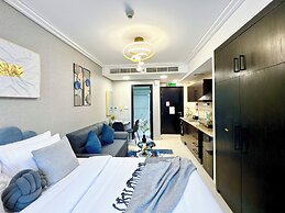 Cosmos Living Delightful Studio