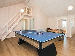 5 Star Holiday Home in Jerup