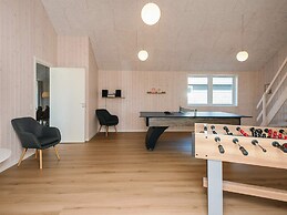 5 Star Holiday Home in Jerup