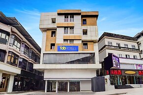 Fabhotel Holiday Park