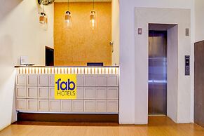 Fabhotel Holiday Park