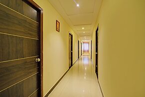 Fabhotel White Ridge