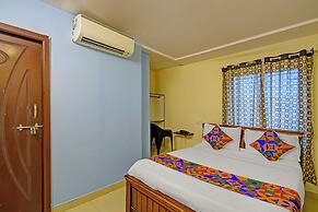 Fabhotel White Ridge