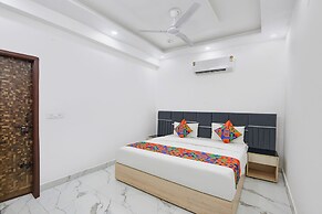 Fabhotel Scorpion Inn