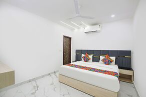 Fabhotel Scorpion Inn
