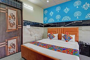Fabhotel Royal Plaza 62