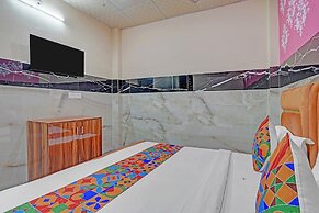 Fabhotel Royal Plaza 62