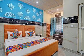 Fabhotel Royal Plaza 62