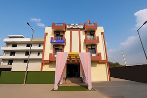 Fabhotel Grand Highway