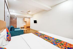 Fabhotel The Park View