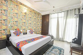Fabhotel Chaudhary Palace