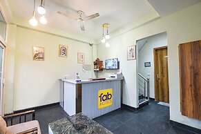 Fabhotel Sunshine