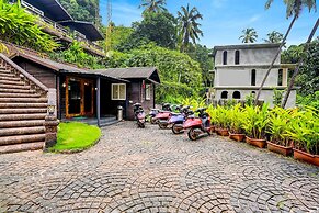 Fabhotel Tranquility Cottage Resort