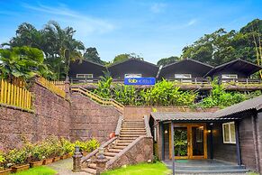 Fabhotel Tranquility Cottage Resort