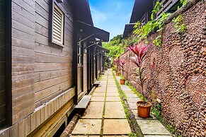 Fabhotel Tranquility Cottage Resort