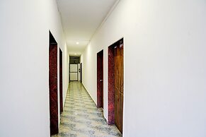 Fabexpress Elvin Balaji Beach Palace