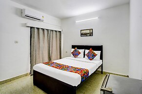 Fabexpress Elvin Balaji Beach Palace