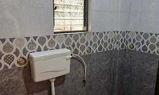 Fabhotel White House I