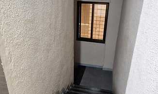 Fabhotel White House I