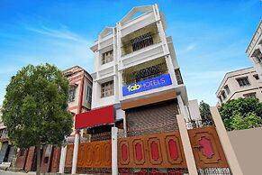 Fabhotel Vedsri